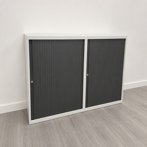Mid height office - mid-height, tambour