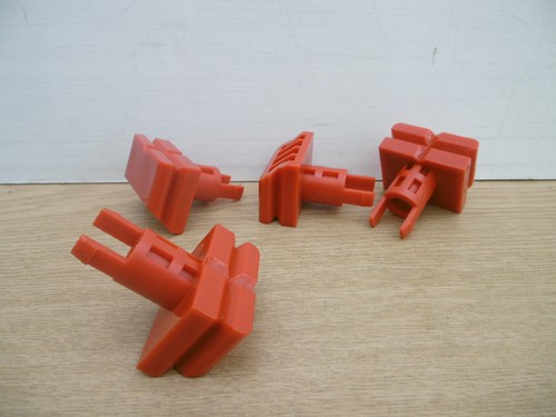 Vice grip pegs - x, &