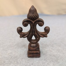 Vintage Cast Iron Fleur De Lis
