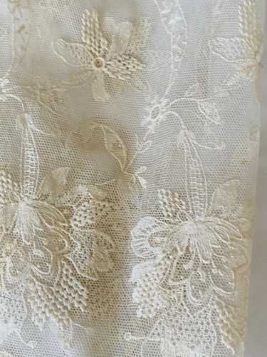 Vintage ivory embroidered - vintage,