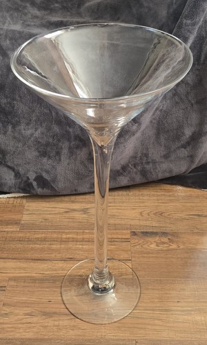 Giant 60cm tall clear glass - giant,