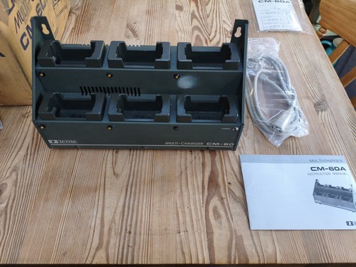 Icom multi charger for - multi-charger, cm-60