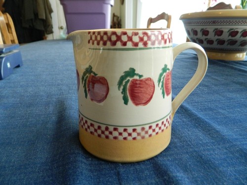 Nicholas mosse pottery apple - nicholas,