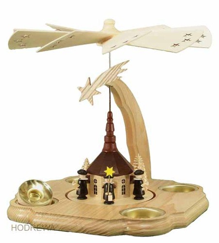 Pyramid with church tealight - church,