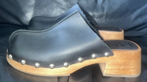 Ladies size 5 black - size, 5.5