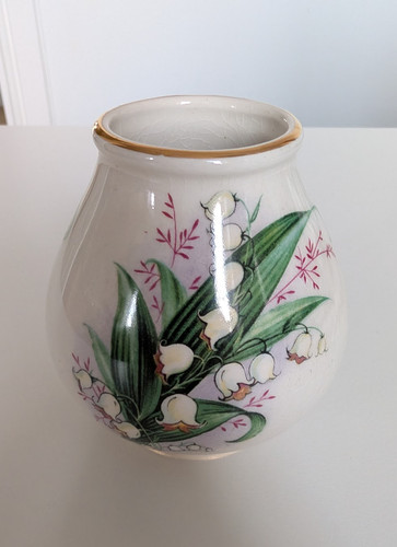 Ceramic vase featuring - ceramic,