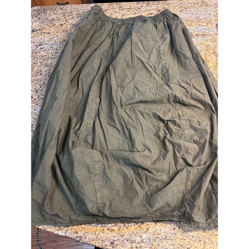 Nwt privatsachen olive green - privatsachen,