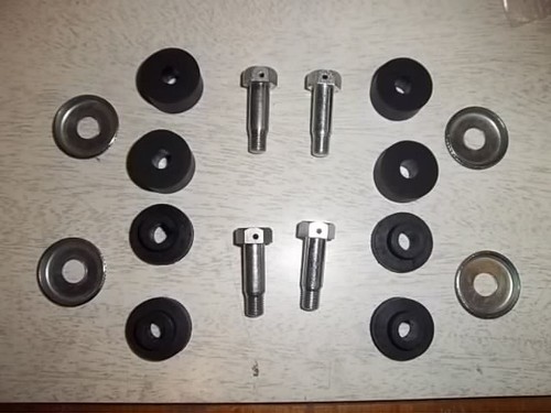 Triumph pre unit - unit, rubber