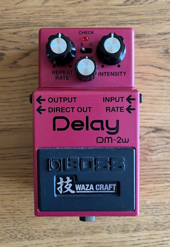 Boss delay pedal - boss,