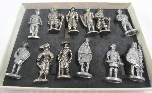Metal soldier figurines - figurines, set