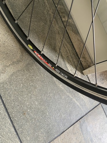 Black mavic 700c - black, wheel