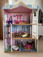 Kid Kraft Barbie House, Does