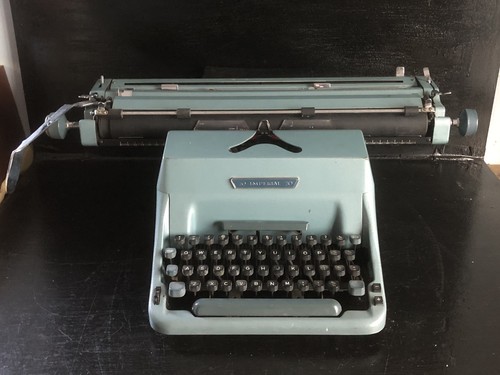 Vintage imperial typewriter - 70,