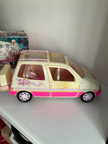 1995 barbie picnic van - barbie, with