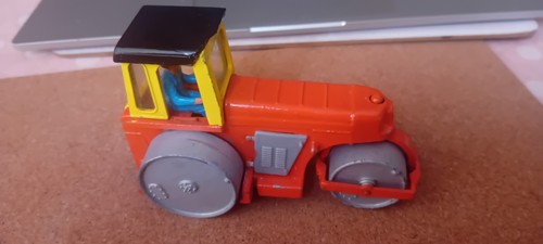 Dinky toys aveling barford - dinky,