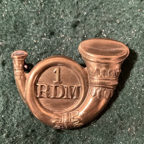 1st royal devon cap badge - devon,