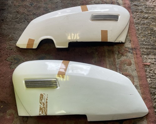 Pair lambretta side - of, gp