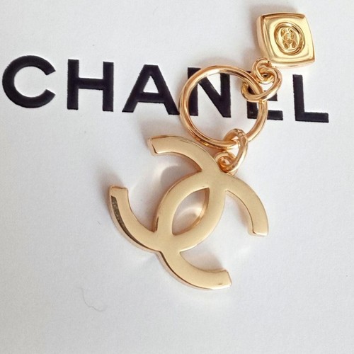 Chanel charm 2023 holiday - charm,