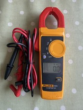 Fluke 302+ Digital Clamp Meter