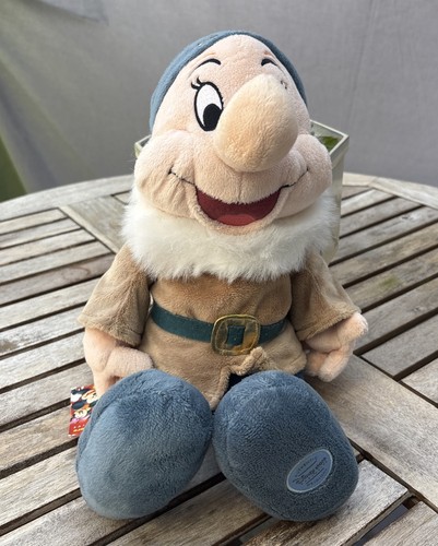 Vintage disney store exclusive - vintage,