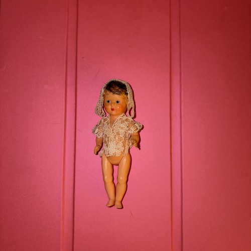 Vintage tiny baby - baby, doll.