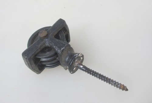 Vintage metal pulley wheel - vintage,