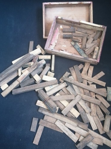 107 wooden letterpress - x,