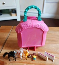 Vintage Style Polly Pocket Happy Trails Club House & Stable 1994. 