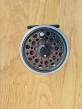 VINTAGE SHAKESPEARE BEAULITE