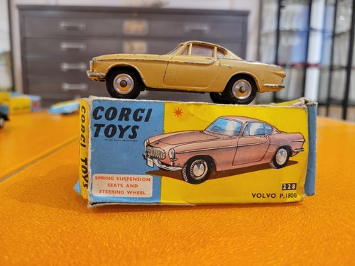 Vintage 1960s corgi - corgi, toys