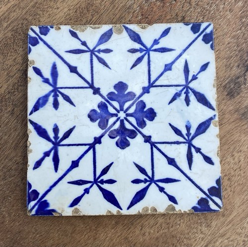 Antique victorian blue - victorian, white