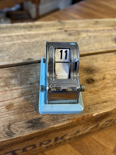 Vintage small desktop - vintage,