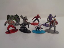 Marvel & DC Comics Metal