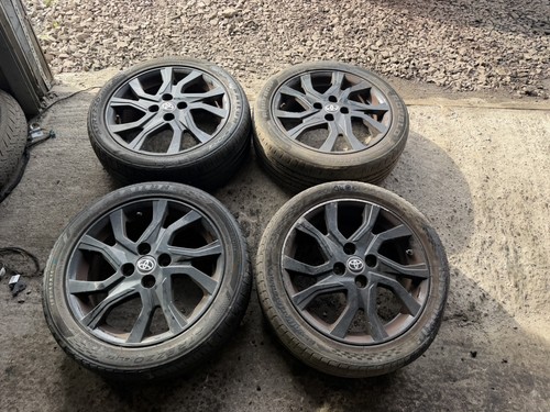 Toyota yaris 2014 - 2014, wheels