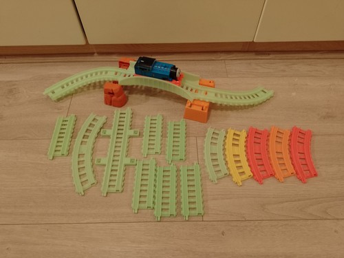 Hyperglow thomas train - hyperglow,
