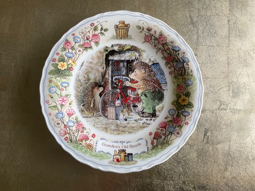 Collectable bone china plate - china,