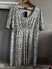 Marks and Spencer jersey style