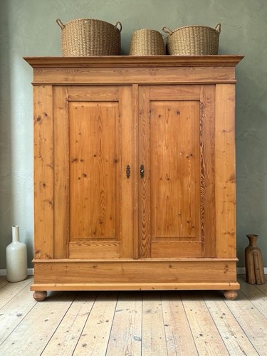 Large knockdown antique dutch - knockdown,