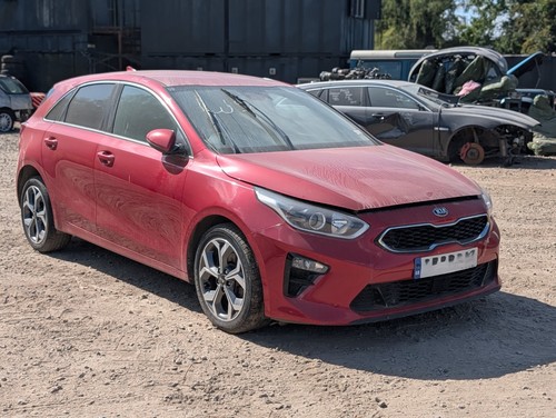 2020 kia ceed crdi red - 3,