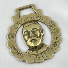 Brass Horse Medallion Antique English King George V Crown 1911 Parade Harness