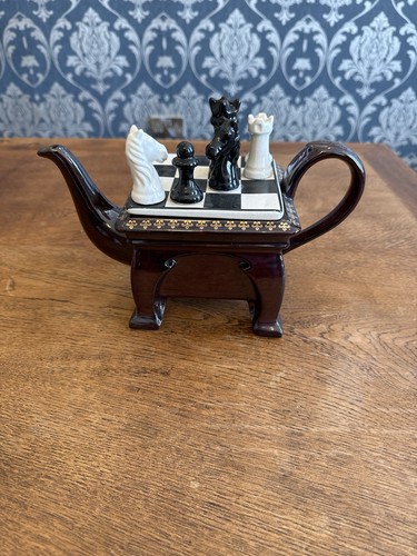 South west ceramics - west, chessboard
