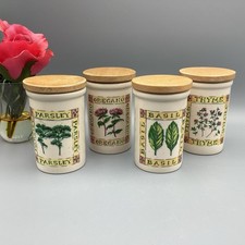 TG Green Pottery Cloverleaf