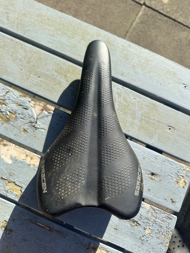 Saracen saddle - saracen,