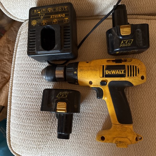 Dewalt 12volt drill - ,