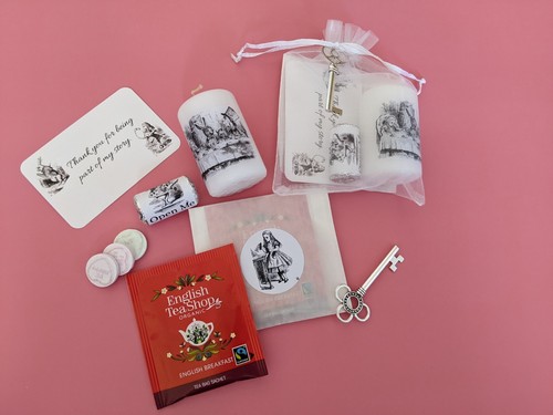 Alice wonderland gift - alice,