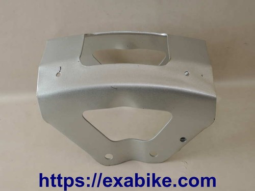 Front fender bracket - front, for