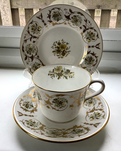 Vintage royal crown derby - vintage,
