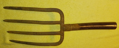 Primitive potato fork - head~, 4