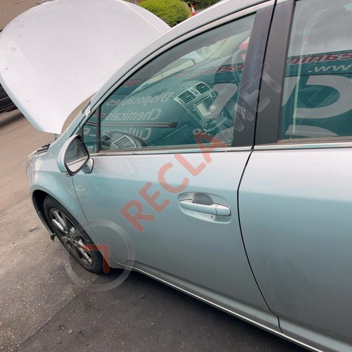 Toyota avensis 4d - toyota, mk3