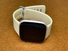 FITBIT VERSA 2 SMARTWATCH